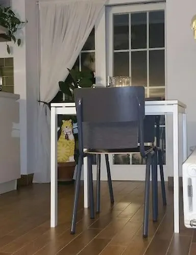 Cristina's Flat * ريتشيوني